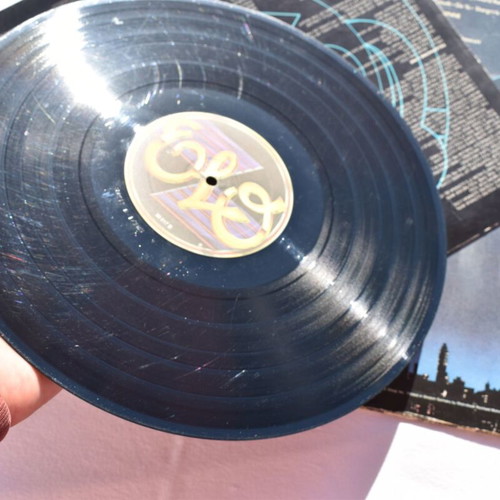 E.L.O - Electric Light Orchestra A new World Record LP used, Pop