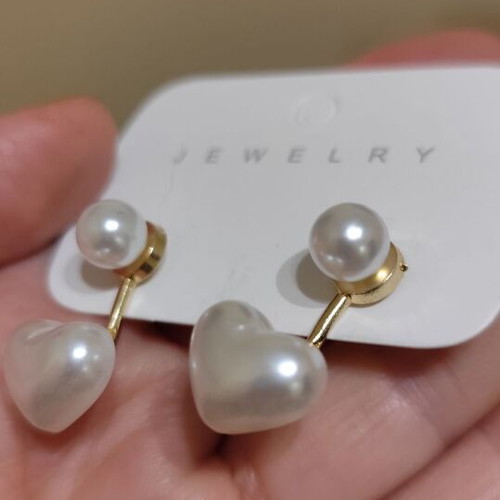 Pearl earrings with heart design from stainless steel new