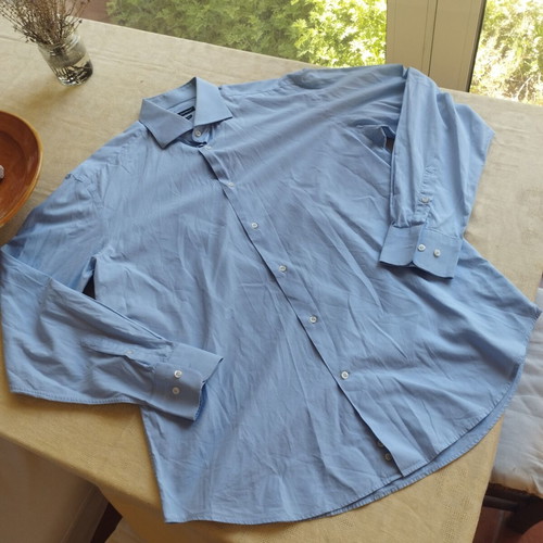 Oxford Company classic collared shirt, blue and white, size L