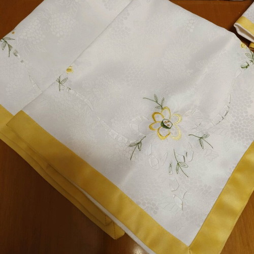 Satin table linen set with cutwork and floral embroidery, new, 5 pieces