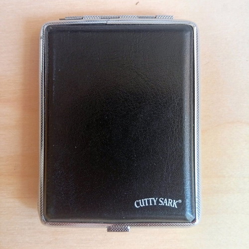 Cutty Shark cigarette case like new