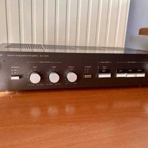 Technics SU-Z25 amplifier, vintage 1980s