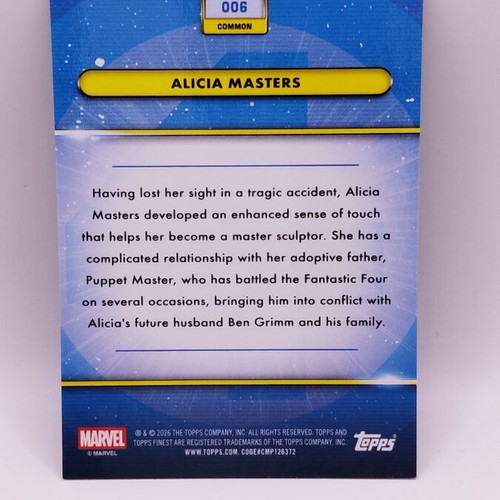 Topps Finest Fantastic Four 65th Anniversary Alicia Masters Green Refractor like new