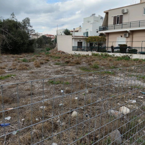 Οικόπεδο γωνιακό 2 στρεμμάτων στην Παλούκια Σαλαμίνας εντός σχεδίου