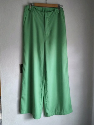 Sinsay pants new, mint color, size L with elastic waist