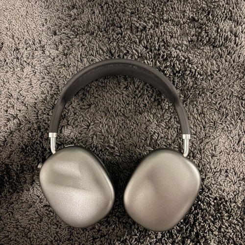 Bluetooth headphones new with cable