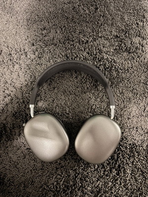 Bluetooth headphones new with cable