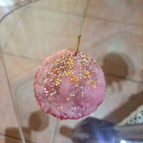 Cupcake candle handmade, like new