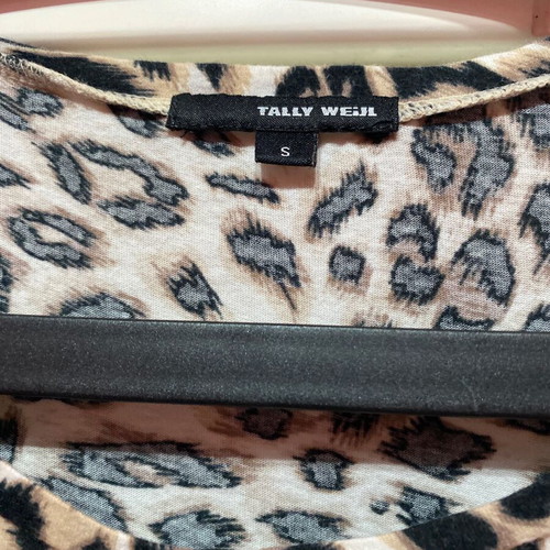 Leopard sleeveless Tally Weijl shirt like new, size S