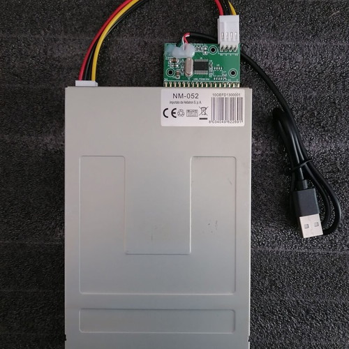 Floppy Disk Drive 1.44MB full kit used external/internal guide