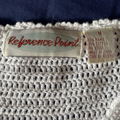 Knitted fringe crop top white size M like new