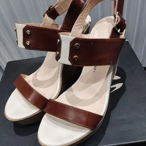 Mourtzi leather platform sandals size 38 used, brown-tan