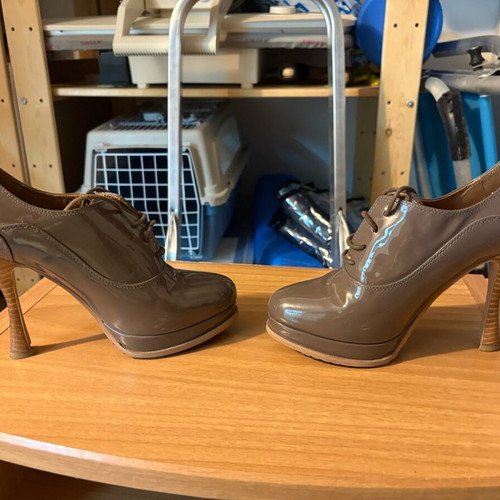 Leather boots used, size 38, grey and beige