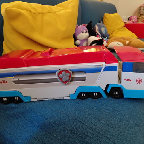 Paw Patrol Spin Master truck used, excellent condition