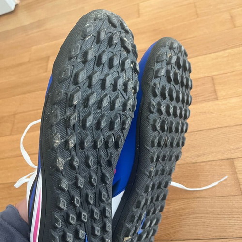 Nike Phantom football shoes like new, blue and pink