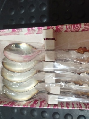 Set of silver-plated dessert spoons
