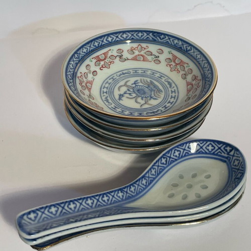 Set of 7 porcelain Chinese plates and spoons like new
