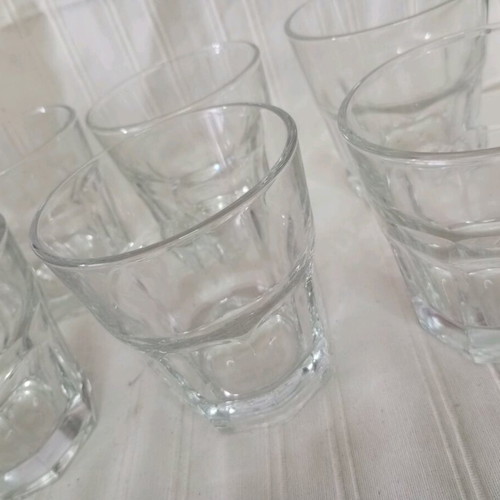 Set of 6 glass whiskey glasses like new