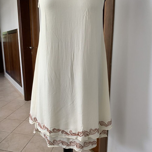 Dress with embroidery new, viscose, ivory color, size M