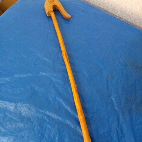 Handmade skull walking stick used, one meter long