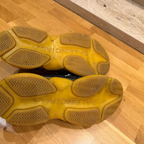 Balenciaga Triple S sneakers used, size 43, black and yellow