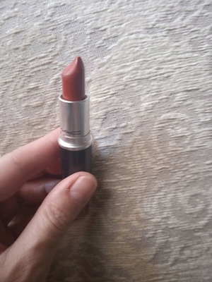M·A·CXimal Silky Matte Lipstick σαν καινούργιο, βαθύ κόκκινο-κεραμύδι Chili