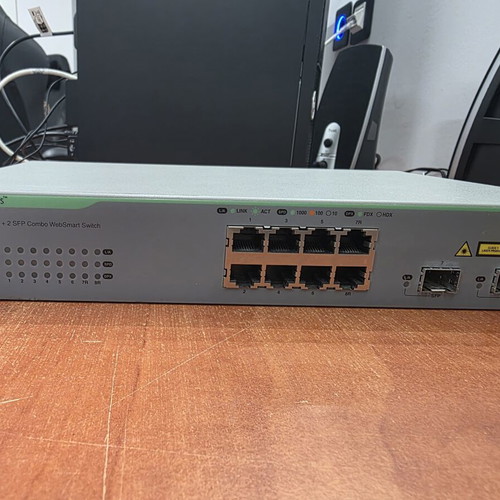 Allied Telesis AT-GS950/8 WebSmart Gigabit Switch used, 8-Port + 2 SFP Combo