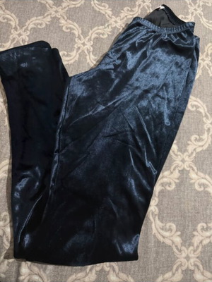 Velvet pants like new