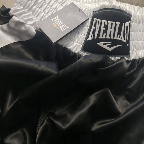 Boxing set new, all unused