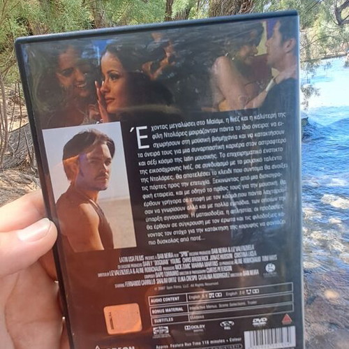 Spin DVD used, adventure romantic social with subtitles