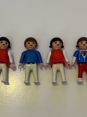 Playmobil figures pack of 4 like new
