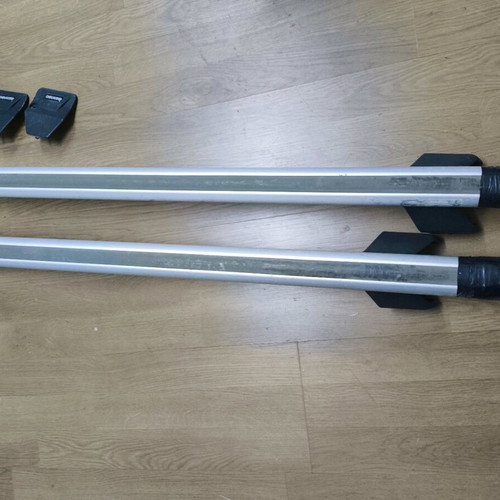 Menabo car roof bars used, aluminum 133cm with rubber