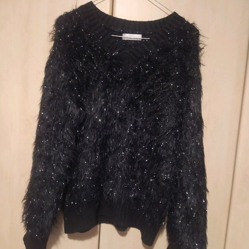 Pullover fur and glitter like new, size L/XL, black