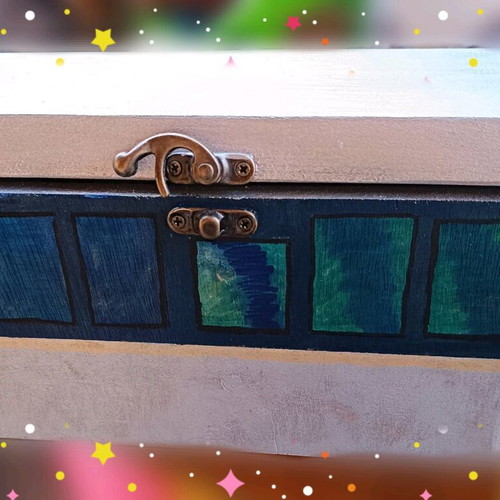 Train chest new handmade, replica of Diakopto Odontotos
