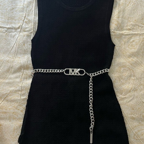 Michael Kors chain belt grey like new