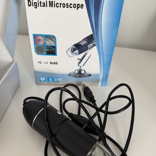 USB Digital Microscope 2MP Full HD 1080p with LED and Stand like new