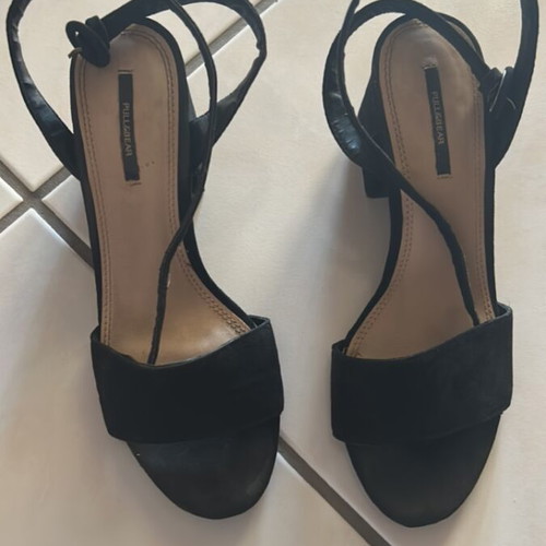 Pull and Bear sandals used, black suede, size 37, 6 cm heel