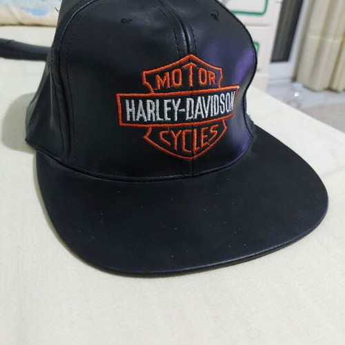 Harley Davidson leather hat like new, black size 58