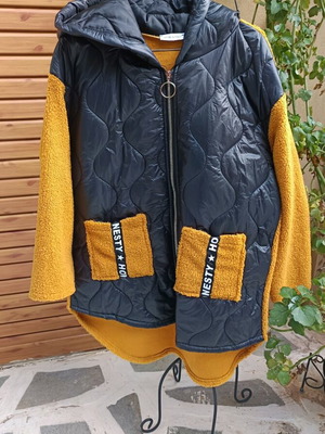 Outerwear new with hood in puffer and boucle fabric combination, one size S to L