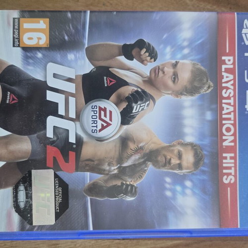 UFC 2 PS4 like new