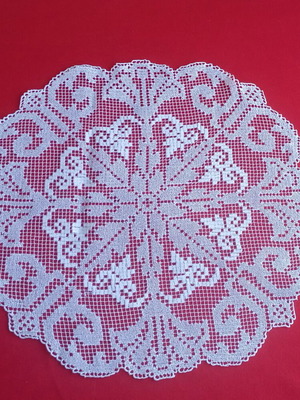 Round filet lace doily handmade vintage 1950 from Tinos