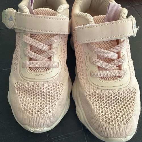 Fila kids' athletic shoes used, size 30, pink