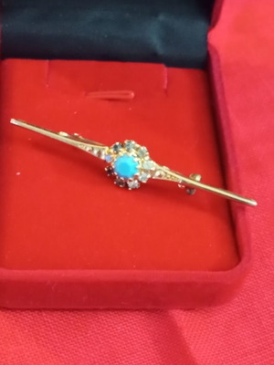 Vintage brooch with zircon and turquoise bead, used