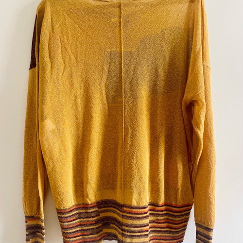 Manila Grace jumper size M new, thin, asymmetrical