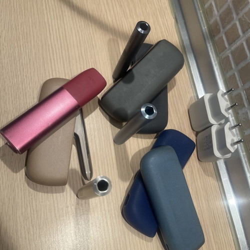 Iquos devices used, 4 pieces without cable, with adapters