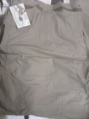 Work vest new, available sizes Medium and Large
