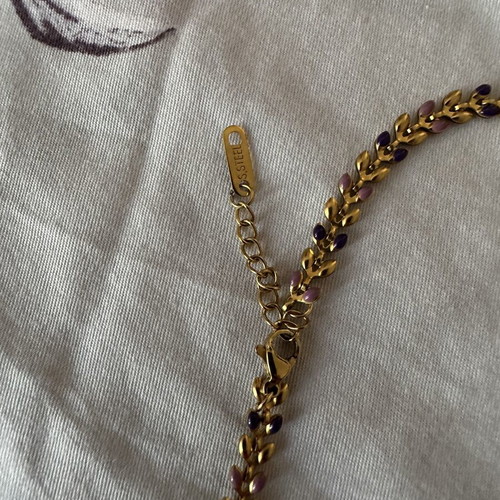 Necklace gold with flowers new, multicolor