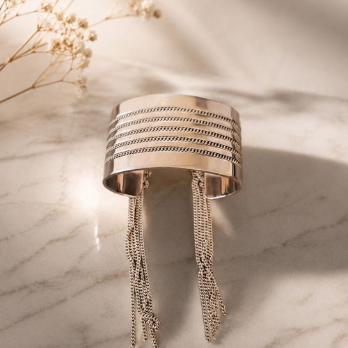 Swatch Bracelet with Chains like new, silver tone stainless steel cuff