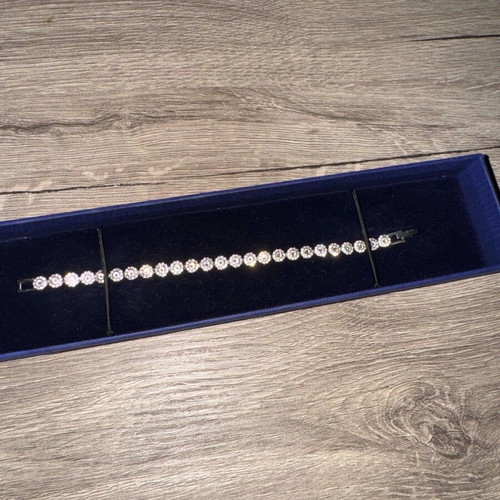 Swarovski Angelic bracelet used with small missing stone