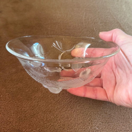 Crystal bowl like new with beautiful designs